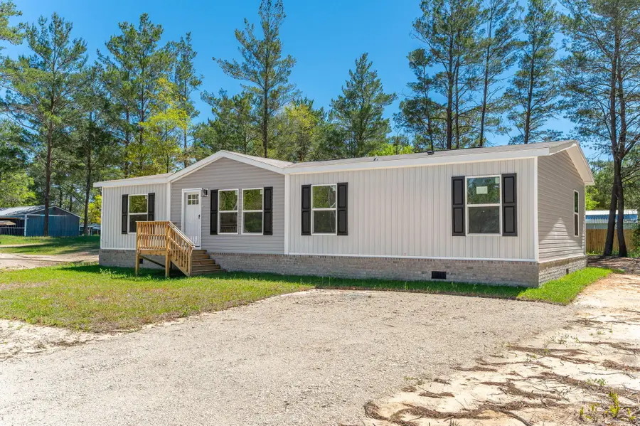 316 E Lafavre Lane, Defuniak Springs, FL 32433 - #3