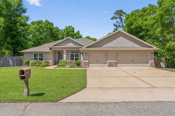 7278 Mossy Oaks Court, Navarre, FL 32566