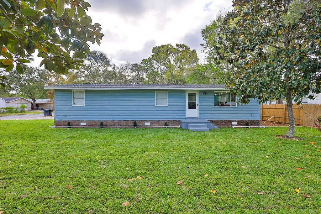 5 NW Jonquil Avenue, Fort Walton Beach, FL 32548 - #1