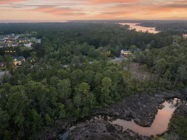 Lot 7 Bay Grove, Freeport, FL 32439