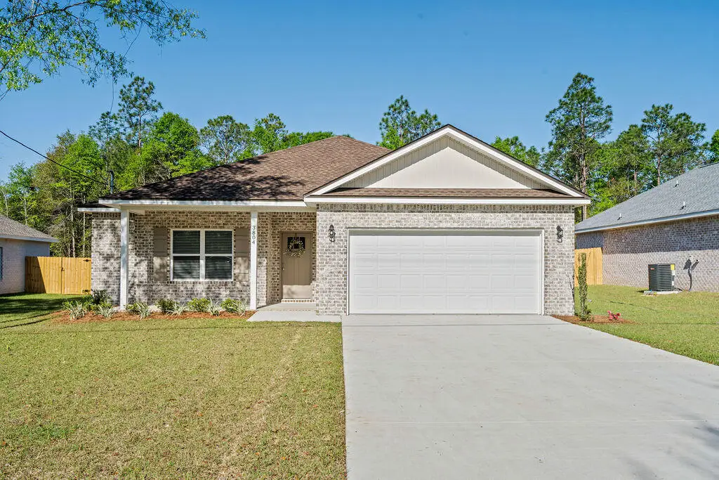 3804 Golden Acres Circle, Crestview, FL 32539 - #1