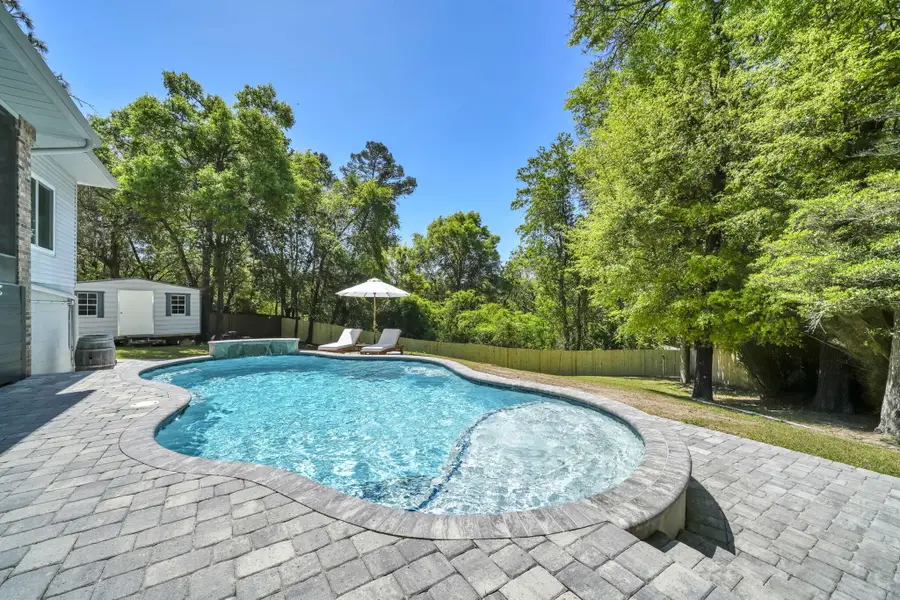 244 Hillside Drive, Niceville, FL 32578 - #3