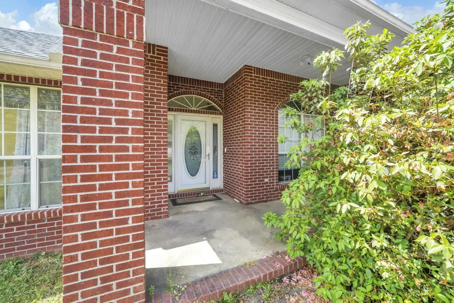 531 Gallant Fox Lane, Crestview, FL 32539 - #2