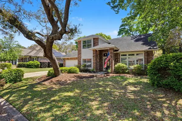 4412 Windrush Drive, Niceville, FL 32578