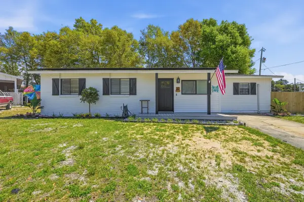 10 Overstreet Drive, Mary Esther, FL 32569