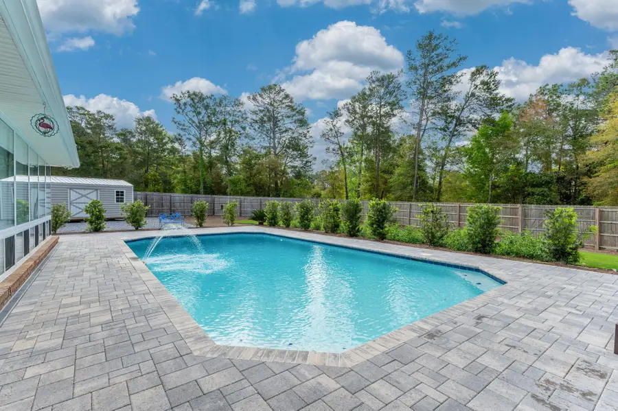 642 W Kilcullen Drive, Niceville, FL 32578 - #2