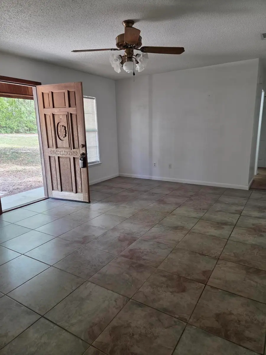 170 Ridge Lake Road, Crestview, FL 32536 - #2