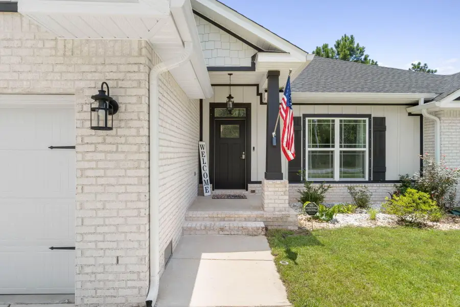 7053 Leisure Street, Navarre, FL 32566 - #2