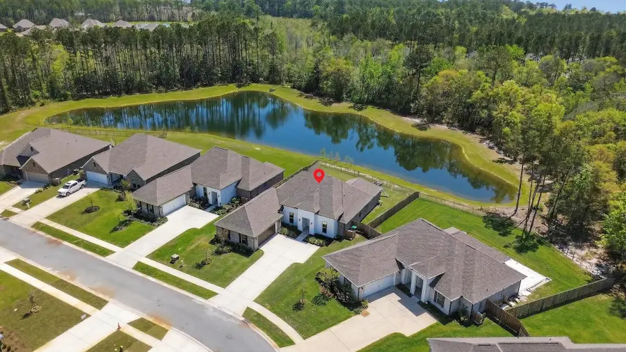 120 Lumen Loop, Freeport, FL 32439 - #2