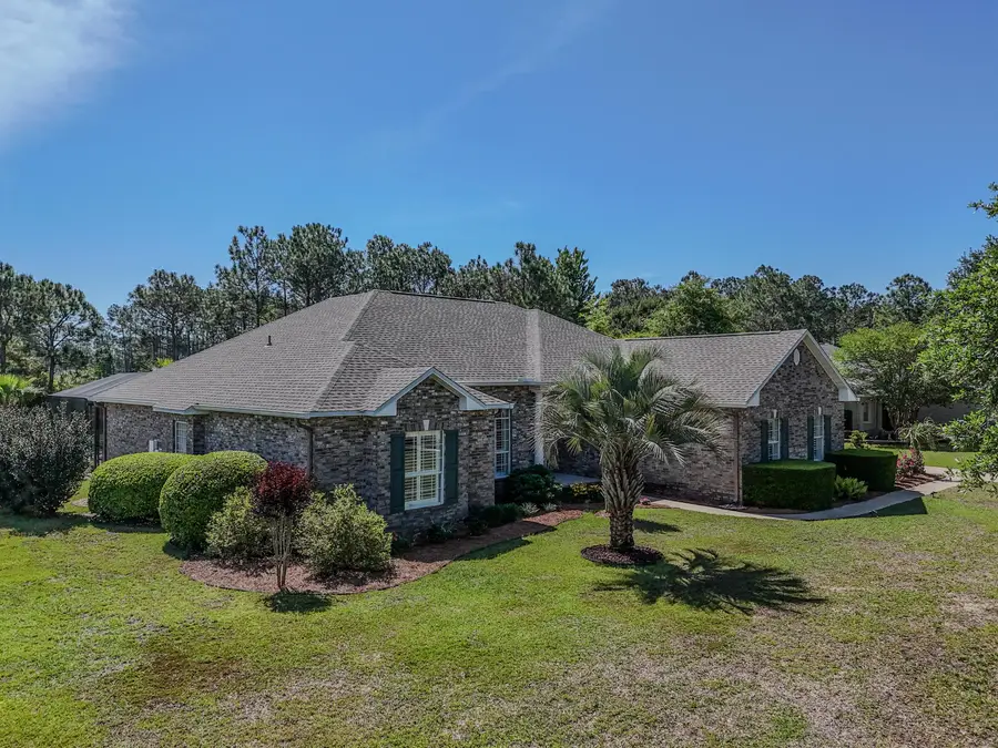 332 E Club House Drive, Freeport, FL 32439 - #3