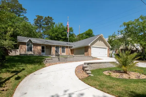 1102 Phyllis Avenue, Niceville, FL 32578