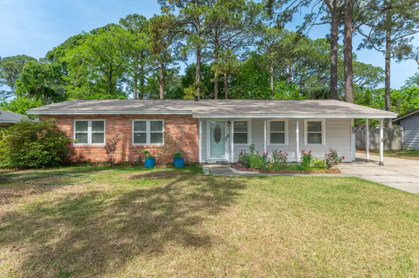 16 SW Temple Avenue, Fort Walton Beach, FL 32548