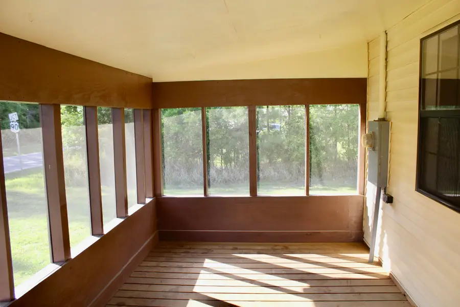 2833 Ponce De Leon Springs Road, Ponce De Leon, FL 32455 - #2