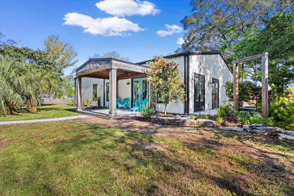 3574 Bob Tolbert Road, Navarre, FL 32566