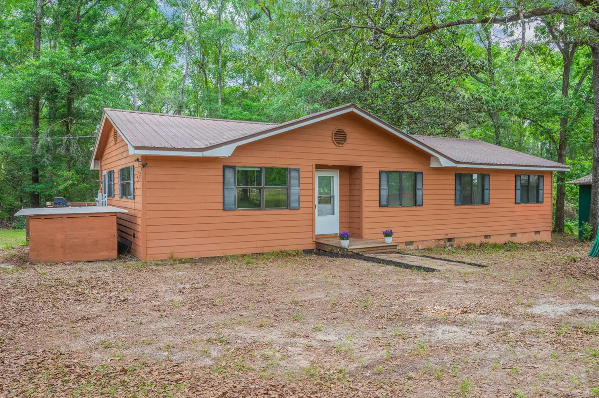 1879 State Hwy 2, Westville, FL 32464 - #1