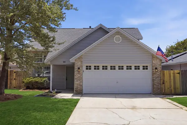 88 Ruby Circle, Mary Esther, FL 32569