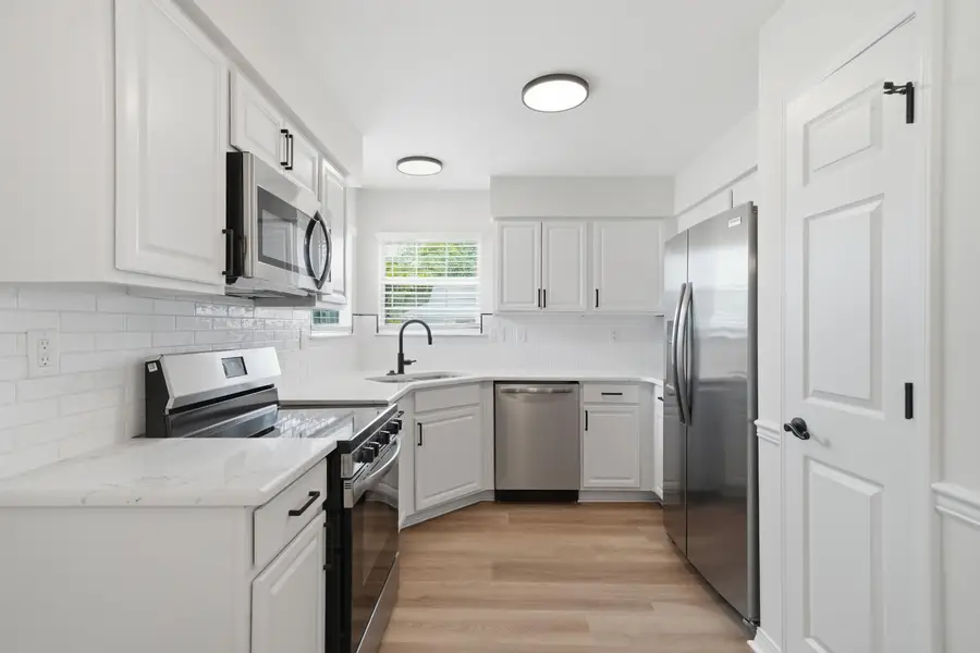 201 Westview Drive, Crestview, FL 32536 - #3