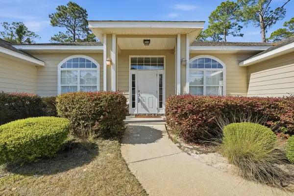 6556 Lansford Street, Navarre, FL 32566