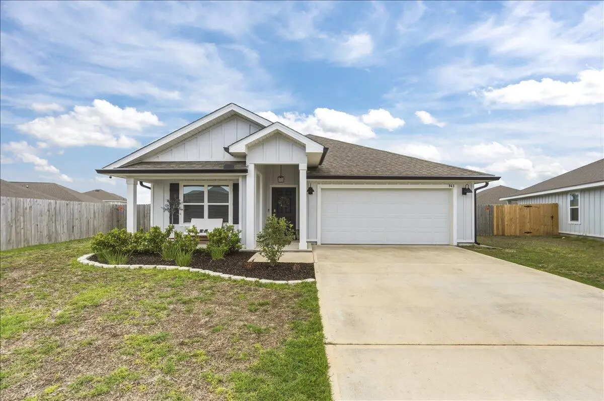 943 Sandbar Loop, Crestview, FL 32539 - #1