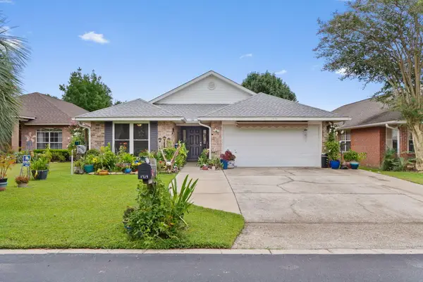 1739 Ivalea Circle, Navarre, FL 32566