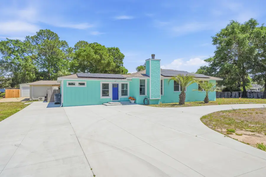 203 NE Bradley Drive, Fort Walton Beach, FL 32547 - #2