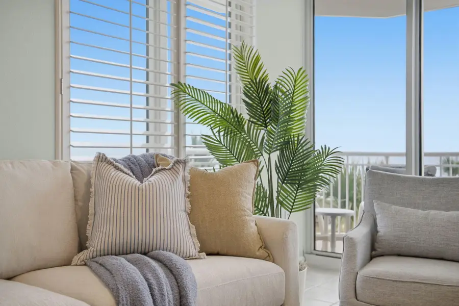 8499 Gulf Boulevard #APT 201, Navarre, FL 32566 - #2