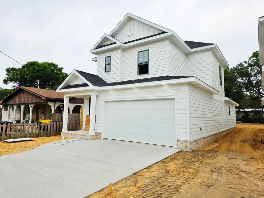 308 B Okaloosa Avenue, Valparaiso, FL 32580 - #2