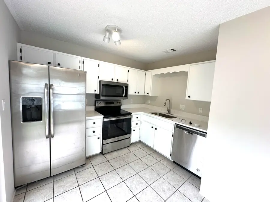 3013 Yorktown Circle, Fort Walton Beach, FL 32547 - #3