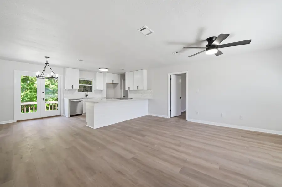 155 Westview Avenue, Valparaiso, FL 32580 - #3