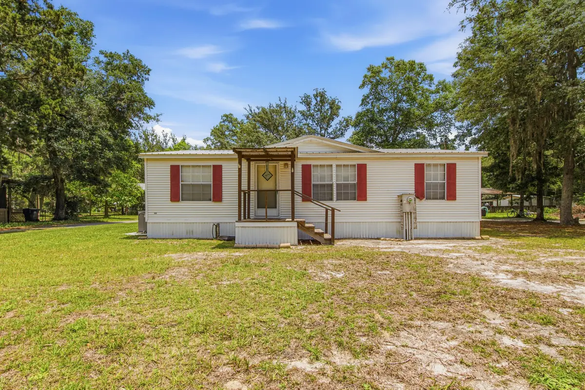 685 Mcdaniels Fishcamp Road, Freeport, FL 32439 - #1