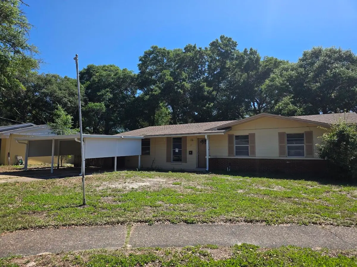 26 Caswell Circle, Mary Esther, FL 32569 - #1