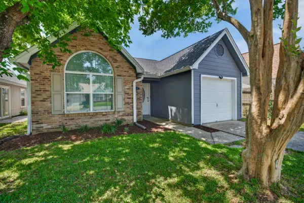 3022 Yorktown Circle, Fort Walton Beach, FL 32547