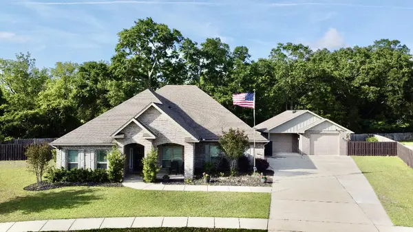 2835 Gemstone Circle, Pace, FL 32571