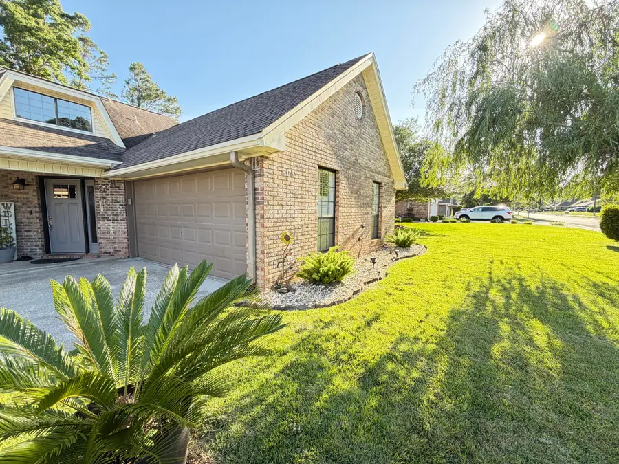 805 Overbrook Drive, Fort Walton Beach, FL 32547 - #2