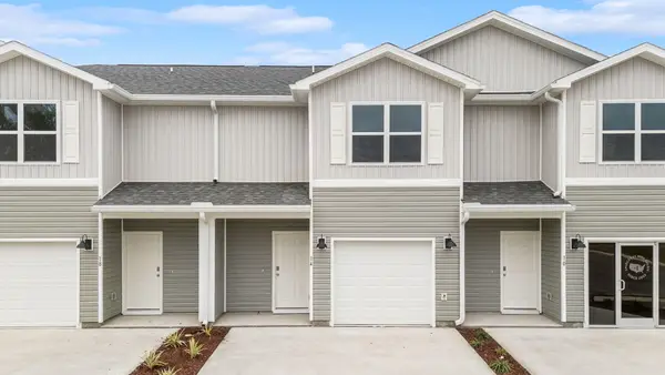 17 S Main Deck Drive, Freeport, FL 32439