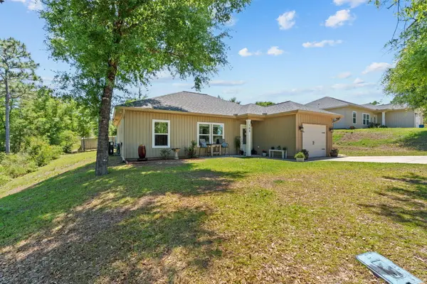 166 Hibiscus Avenue, DeFuniak Springs, FL 32433