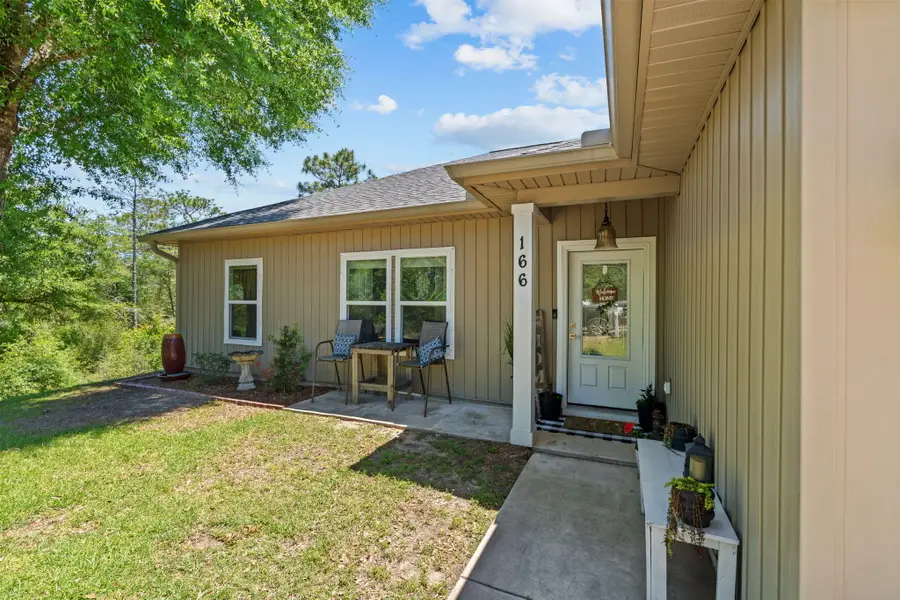 166 Hibiscus Avenue, Defuniak Springs, FL 32433 - #3