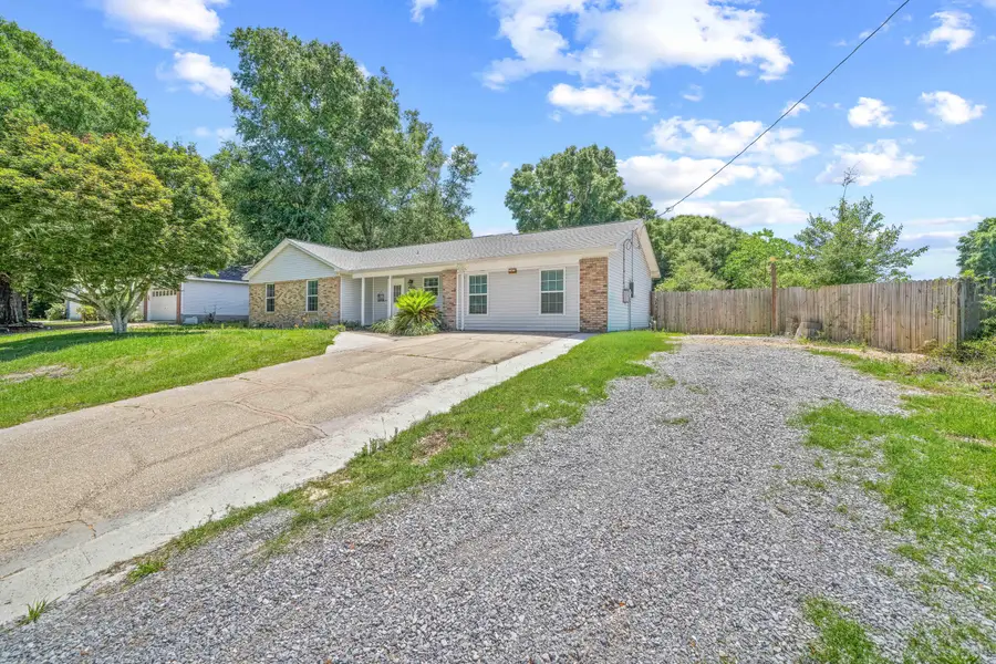 3010 Windsor Circle, Crestview, FL 32539 - #2