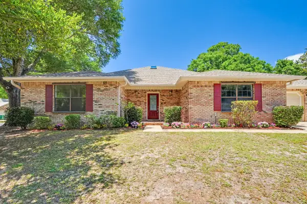 109 Oak Shores Drive, Niceville, FL 32578