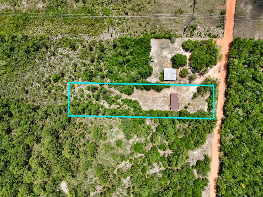 360 Michigan Lane, Defuniak Springs, FL 32433 - #3