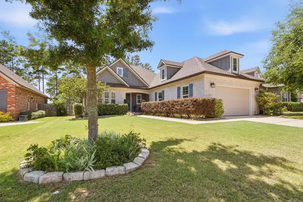 500 Meadow Lake Dr Drive, Freeport, FL 32439