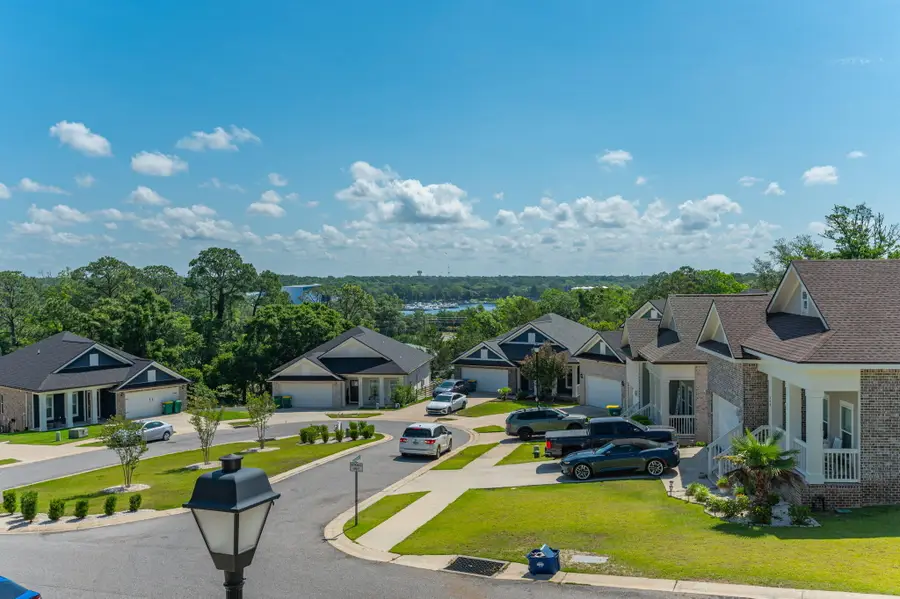 401 Hideaway Lane, Niceville, FL 32578 - #3