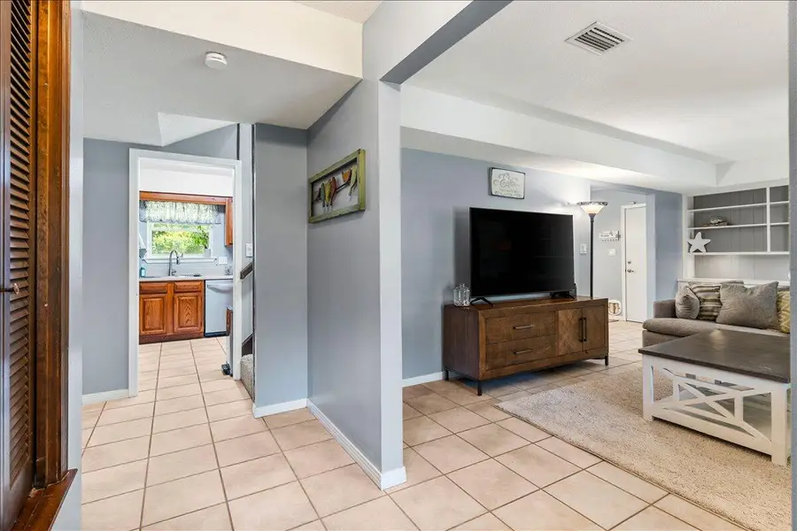 6 Krivik Court, Fort Walton Beach, FL 32547 - #3
