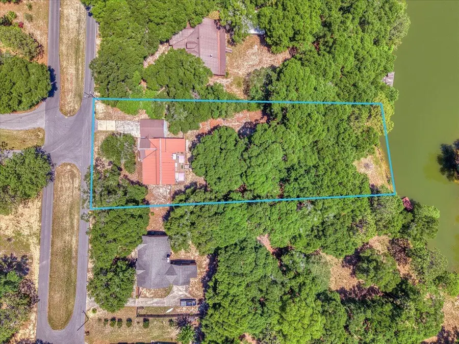 210 Shell Drive, Crestview, FL 32536 - #3