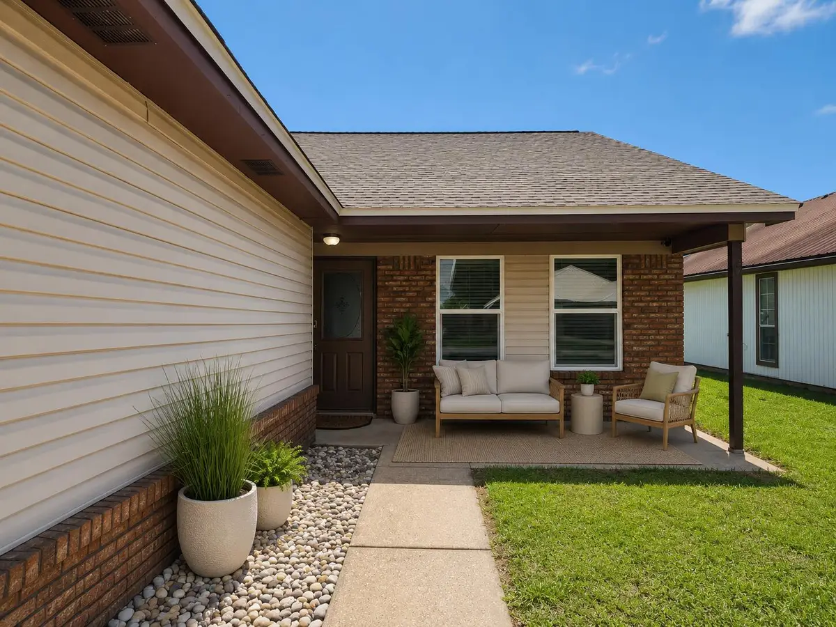 911 Lawton Court, Fort Walton Beach, FL 32547 - #1