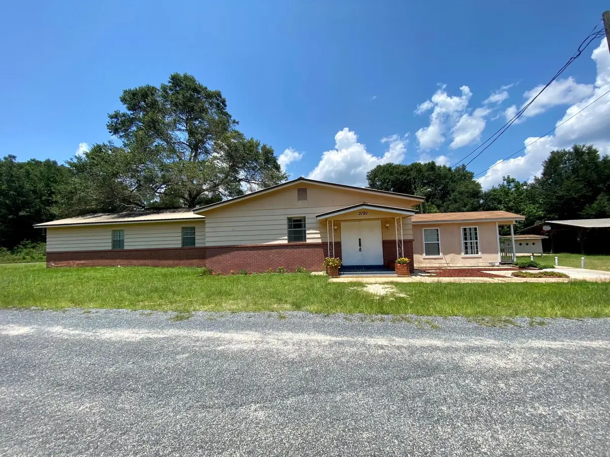 3191 N Newman Avenue, Crestview, FL 32539 - #1