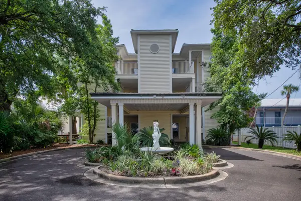 105 SE Brooks Street #3, Fort Walton Beach, FL 32548