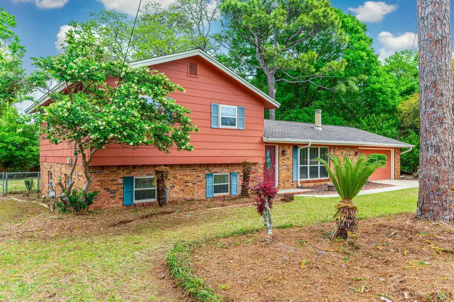 11 Birch Avenue, Shalimar, FL 32579 - #3