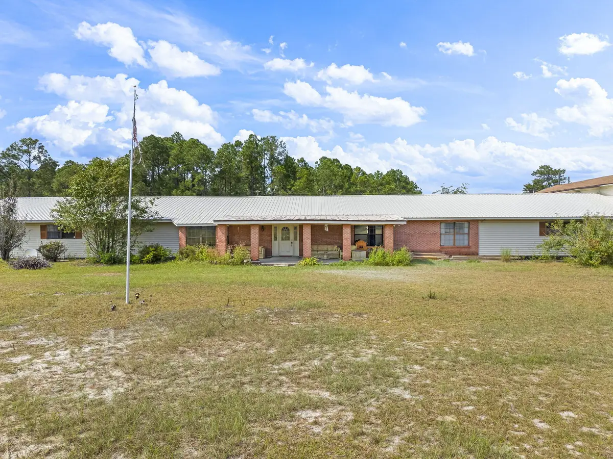 46 Veterans Lane, Freeport, FL 32439 - #1