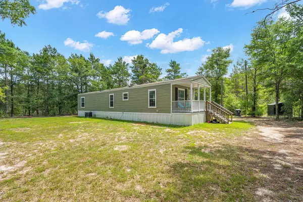 29 Canterbury Drive, DeFuniak Springs, FL 32433